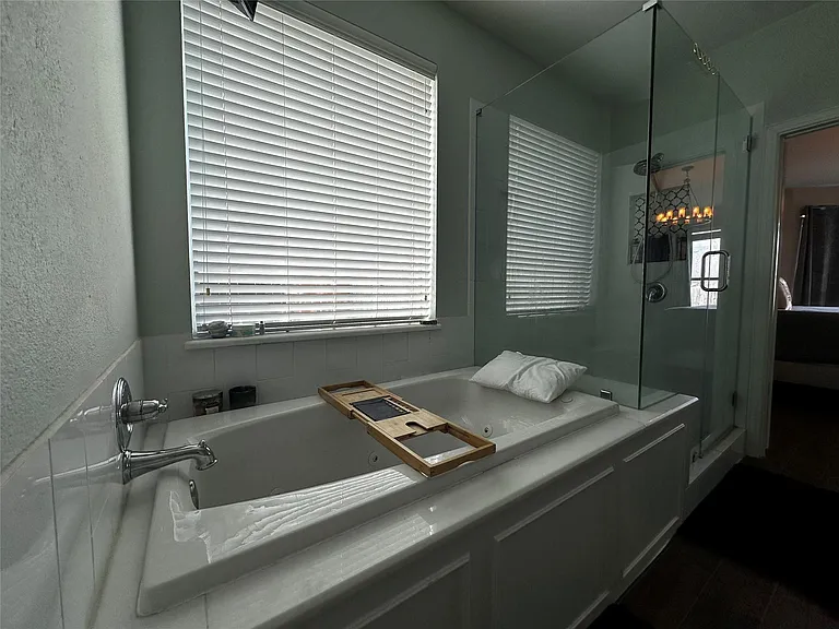 213 Fox Hollow Blvd — Photo 25