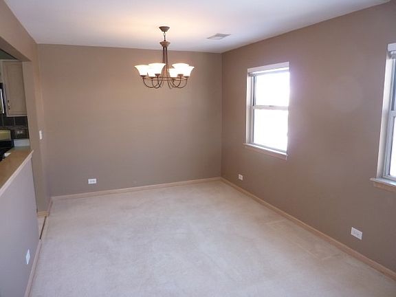 5th image of 74 Holmes Way Unit D