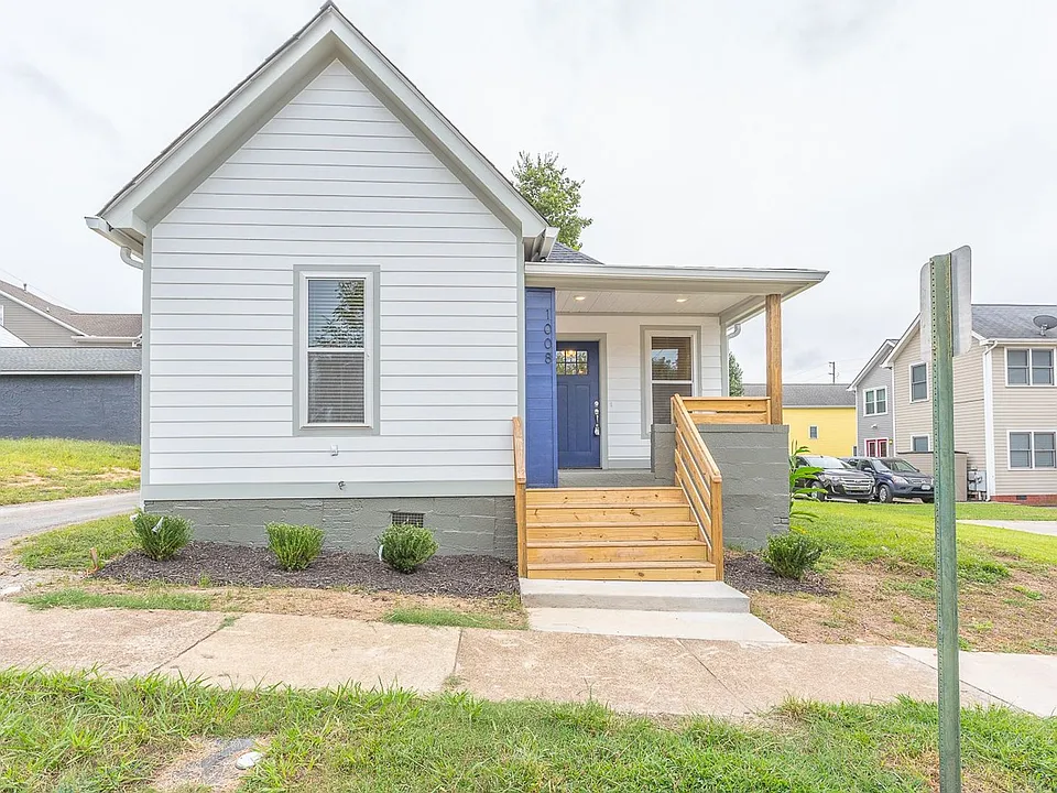 1008 Fairview Ave