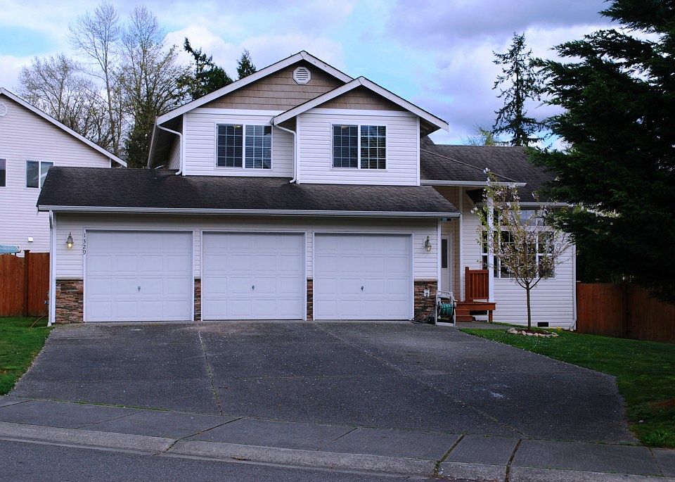 1st image of 1329 85th Ave SE