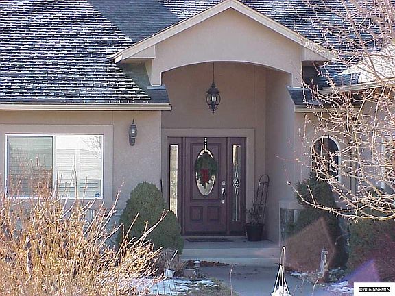 3rd image of 2879 Jackie Cir