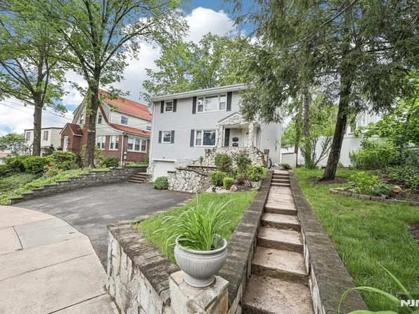 197 Parkway, Maywood, NJ 07607