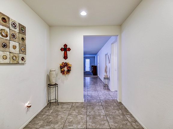 3rd image of 10149 W Marguerite Ave