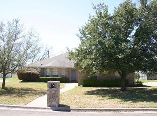 141 Bonham Dr, Hewitt, TX 76643