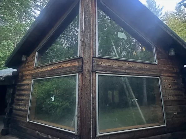 33610 NE 84th Place, Carnation, WA 98014