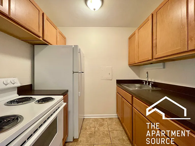 6002 N Kenmore Ave #201 — Photo 7