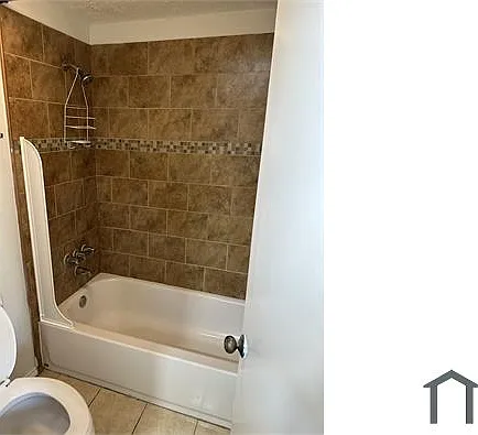 4703 N Cashel Cir — Photo 13