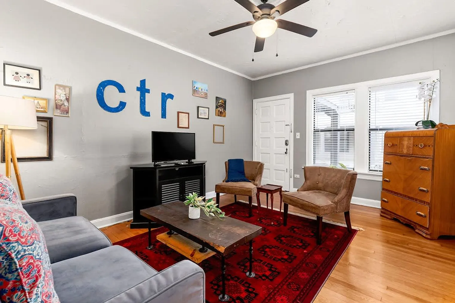 1 bed, 1.0 bath, 548 sqft, $1,900 — Photo 4