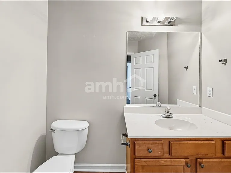 1558 Great Shoals Cir — Photo 19