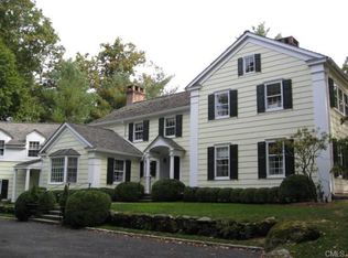 81 Round Hill Rd, Greenwich, CT 06831