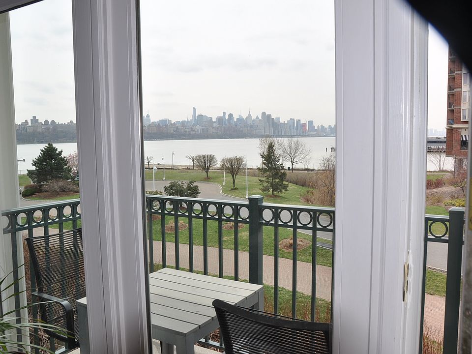 Living Room Balcony
