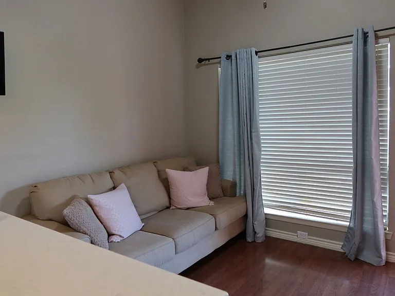 2210 Pearl St #303 — Photo 4