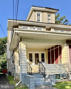 1464 Stuyvesant Ave, Trenton, NJ, 08618