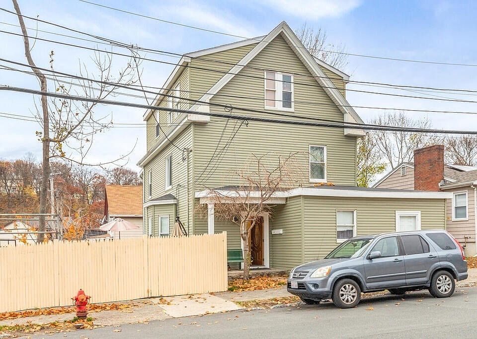 1st image of 18 Ontario St