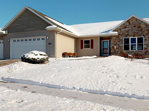 2nd image of 1405 Pioneer Dr