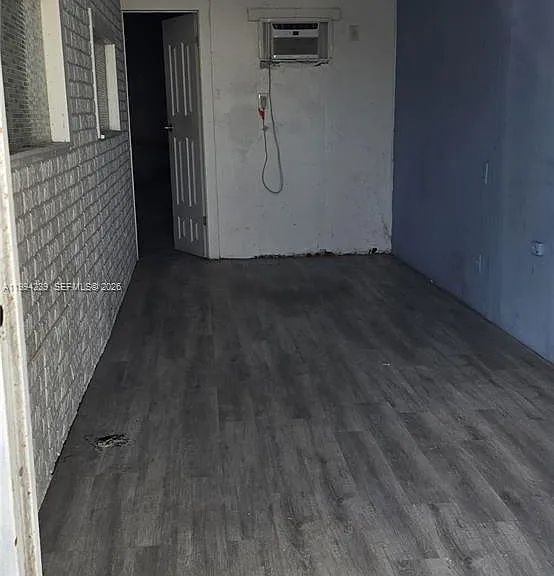 1824 Monroe St #14 — Photo 14