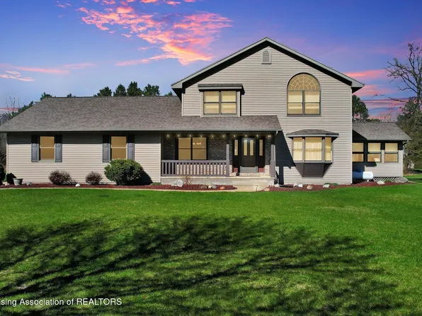 11267 Jarvis Hwy, Dimondale, MI 48821