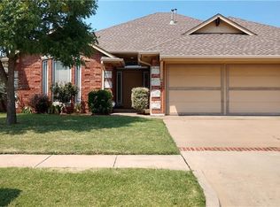 2305 NW 152nd St, Edmond, OK 73013
