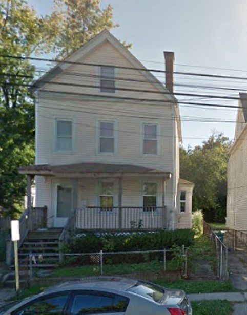 1st image of 418 Lakeside Ave #2