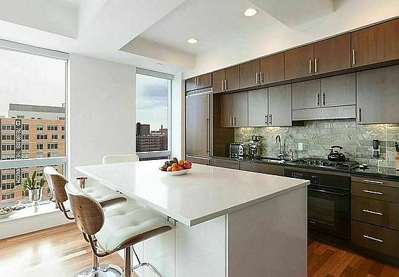 5th image of 150 Myrtle Ave APT 1401