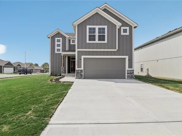 9300 N Marston St, Kansas City, MO 64154