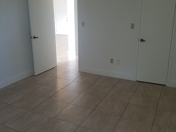 3rd image of 9150 Fontainebleau Blvd APT 307