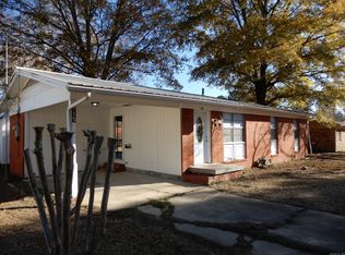 715 Central St, Kensett, AR 72082