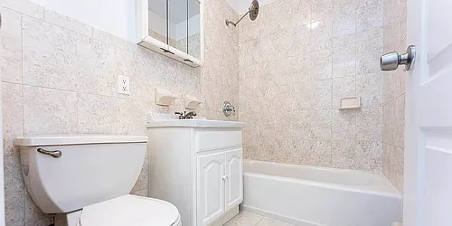 Rented by MADEHOME