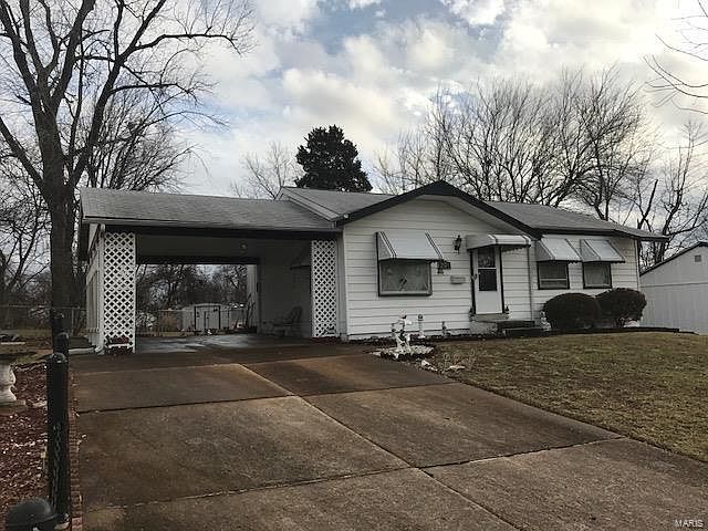 1st image of 2574 Sheridan Dr