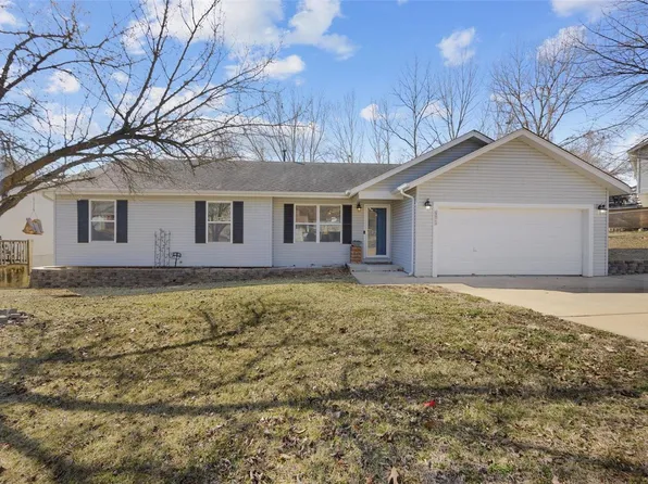 3622 N Meadow Mill Dr, Arnold, MO 63010