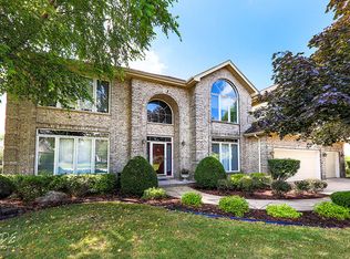 3364 White Eagle Dr, Naperville, IL