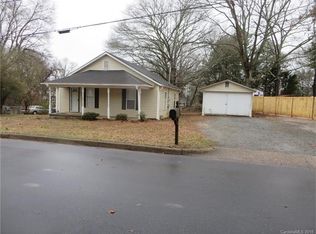 717 Sherrill Ave, Lincolnton, NC 28092