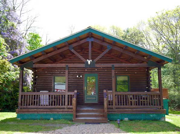 4 Timothy Lane, Plymouth, MA 02360