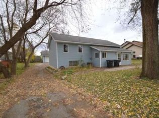 11401 269th Ave, Trevor, WI 53179