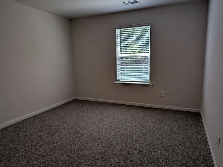 5132 Hyrule Dr — Photo 10