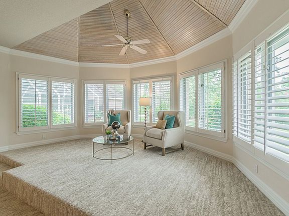 3rd image of 18603 Avenue Monaco