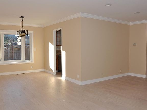 3rd image of 6189 Chesbro Ave