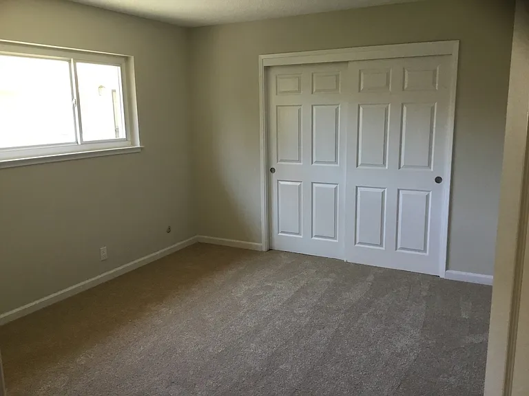 2550 Arroyo Dr — Photo 4