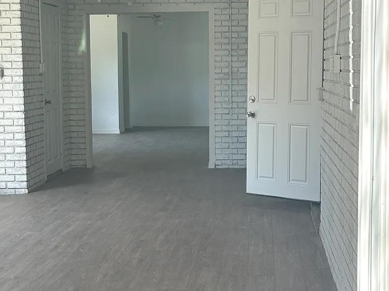 4 th bedroom suite with bathroom