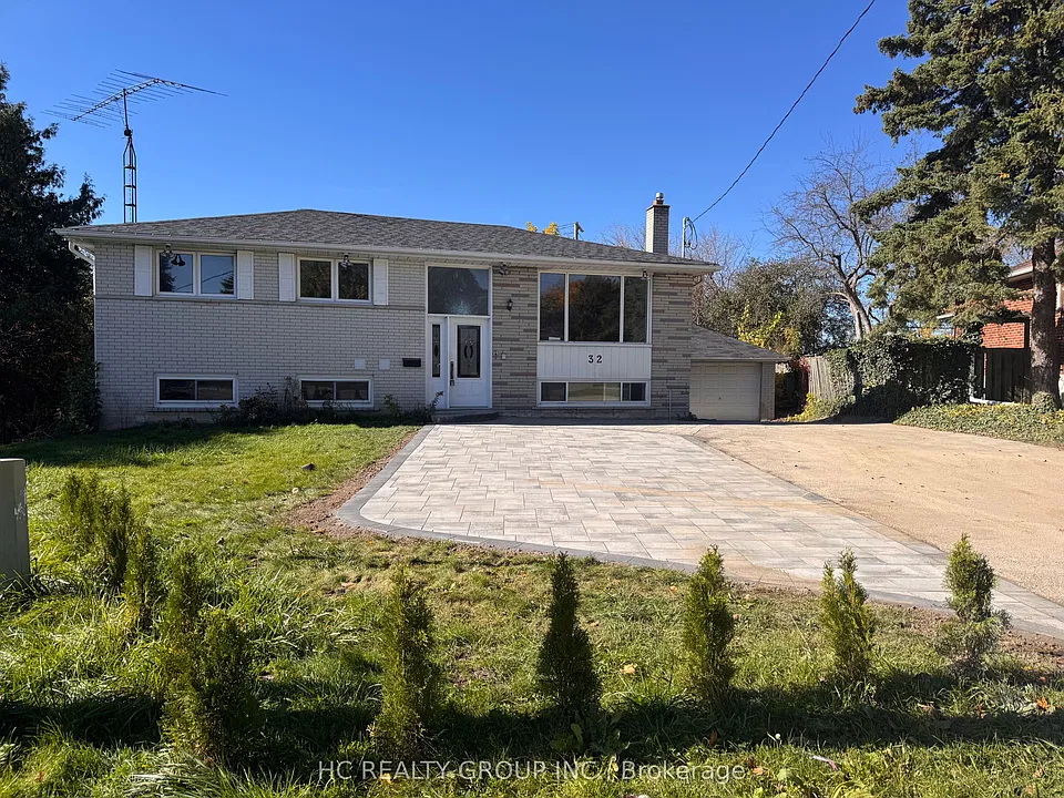 32 King Richard Ct