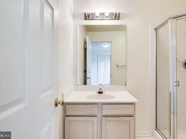 2702 Snowmill Ct — Photo 9