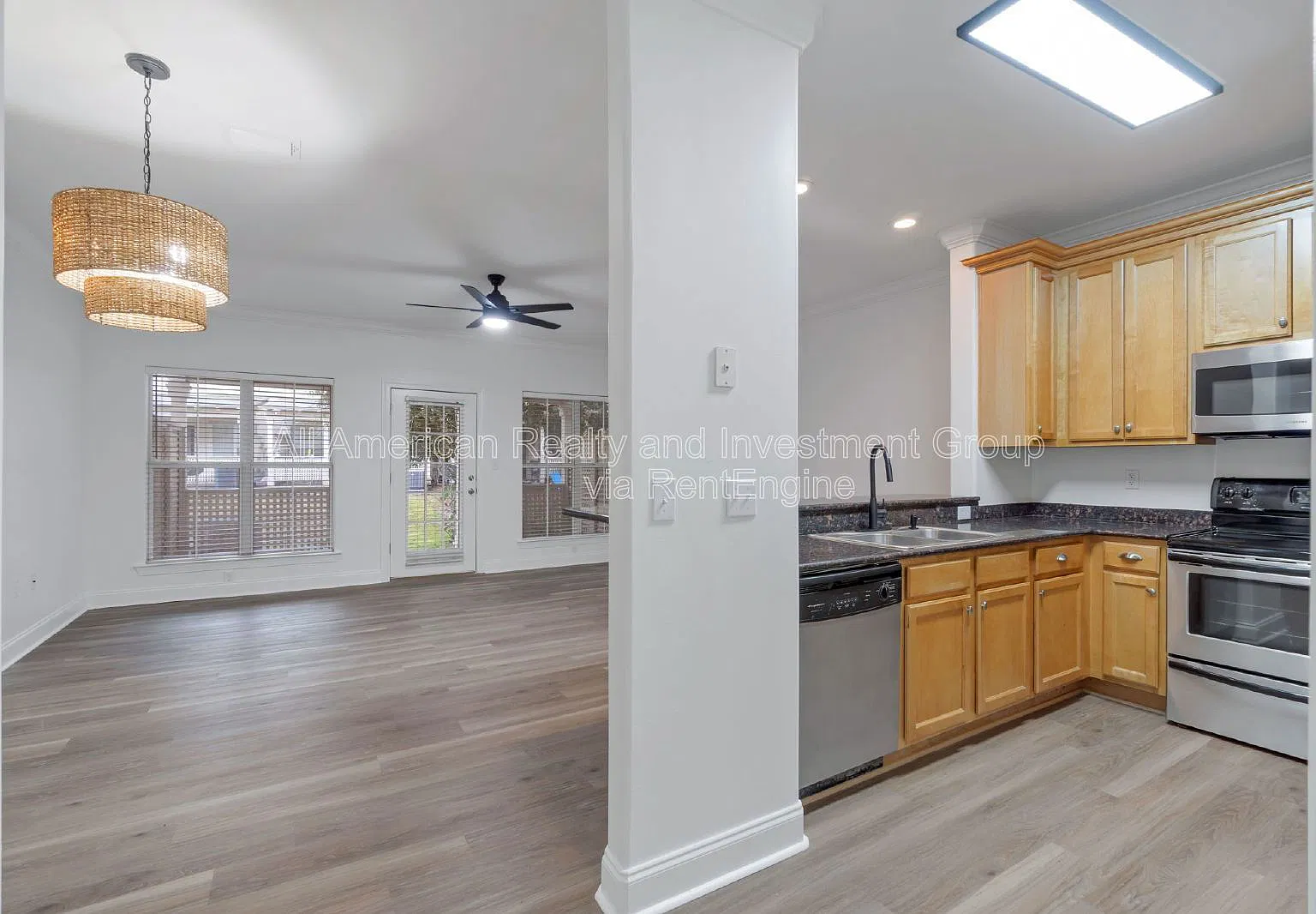3 bed, 2.5 bath, 1540 sqft, $2,250 — Photo 4