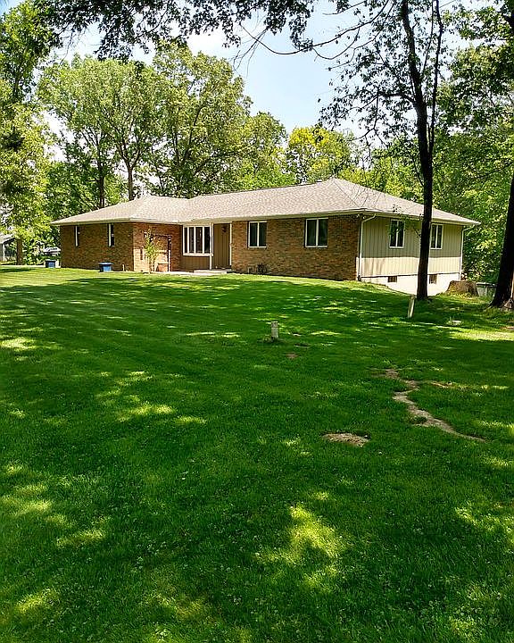 1st image of 6011 N Gilles Rd