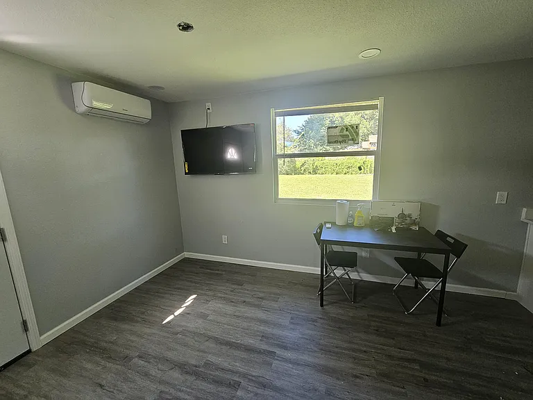 Shadow Dr — Photo 10
