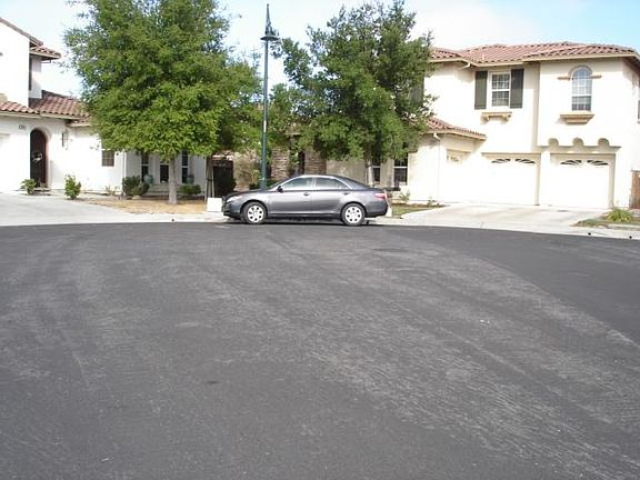 4th image of 3712 Penwood Pl