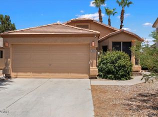 2216 E Pinto Dr, Gilbert, AZ 85296
