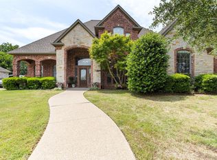 1104 Canton Rd, Cleburne, TX 76033