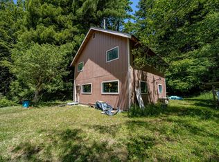 930 Redmond Rd, Eureka, CA 95503