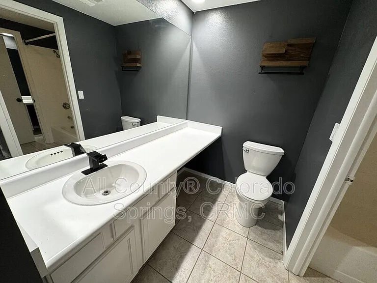 120 W Rockrimmon Blvd #303 — Photo 10