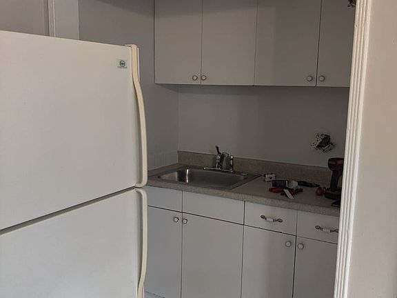 5th image of 614 Hauser Blvd APT 112
